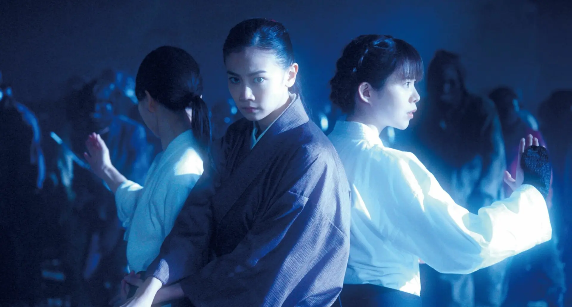 【新品未開封】愛国女子 紅武士道 Blu-ray DVD 【特別映像付き】 映画『愛国女子―紅武士道』公式サイト