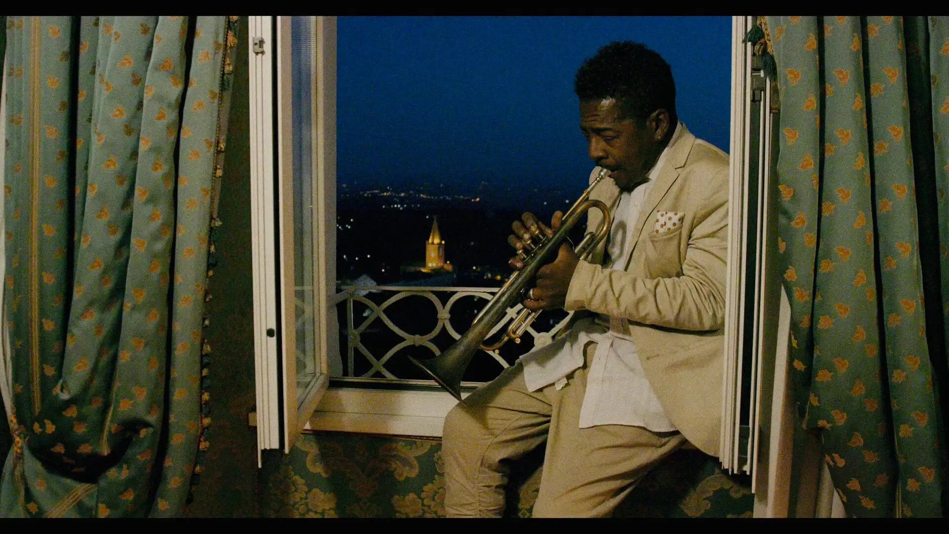 ロイ・ハーグローヴ 人生最期の音楽の旅 - 上田映劇